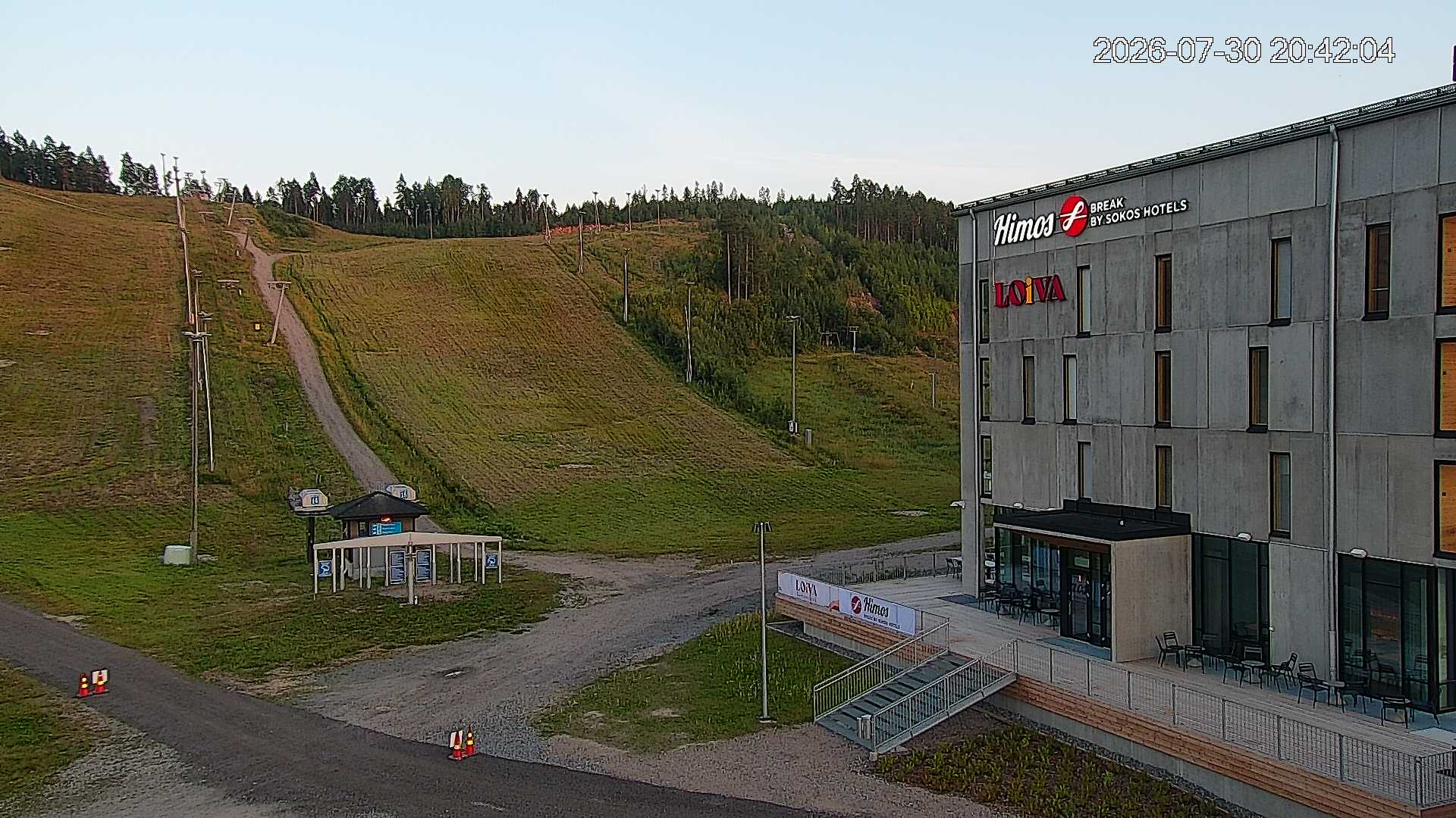 Länsirinteet (Hissit 14-15 ala-asema)